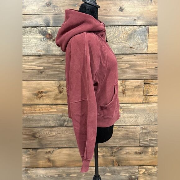 Lululemon Women's Burgundy cropped scuba Zip-Up Hoodie​ - Picture 3 of 6